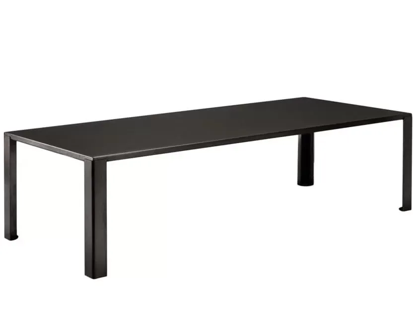BIG IRONY | Table