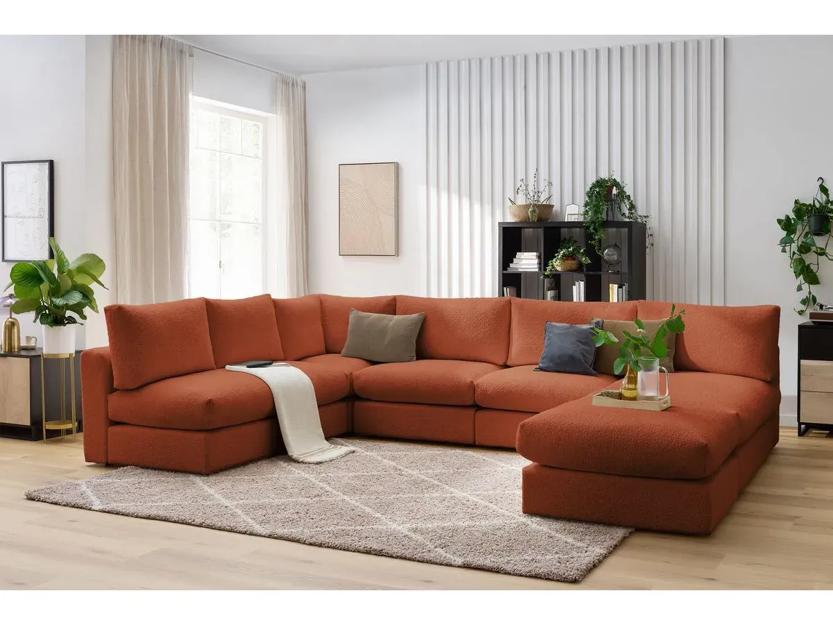 Canapé d'angle fixe 100% modulable PARIS tissu bouclette 3 chauffeuses, 1 méridienne, 1 angle, 1 pouf orange   BOBOCHIC 6 places