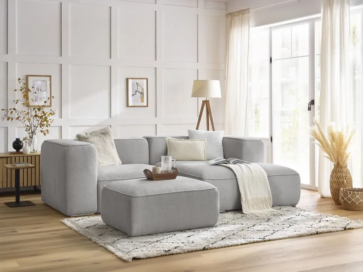 Canapé d'angle fixe compact ZEPHYR avec pouf gris clair  angle droit BOBOCHIC 4 places