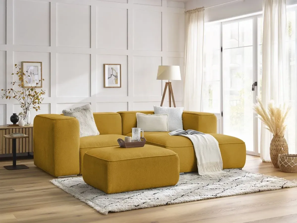 Canapé d'angle fixe compact ZEPHYR avec pouf jaune  angle droit BOBOCHIC 4 places