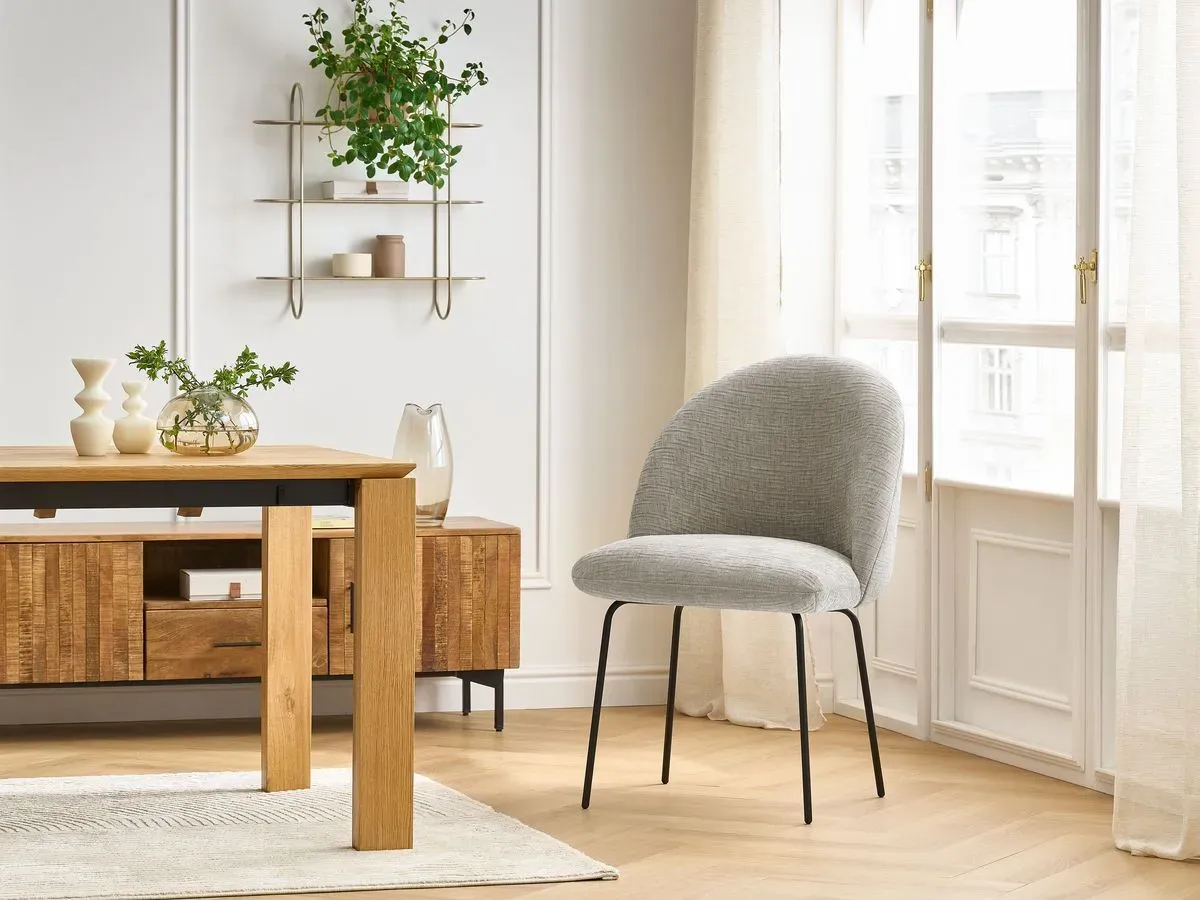 Chaise LALIE tissu texturé et pieds métal noir beige   BOBOCHIC