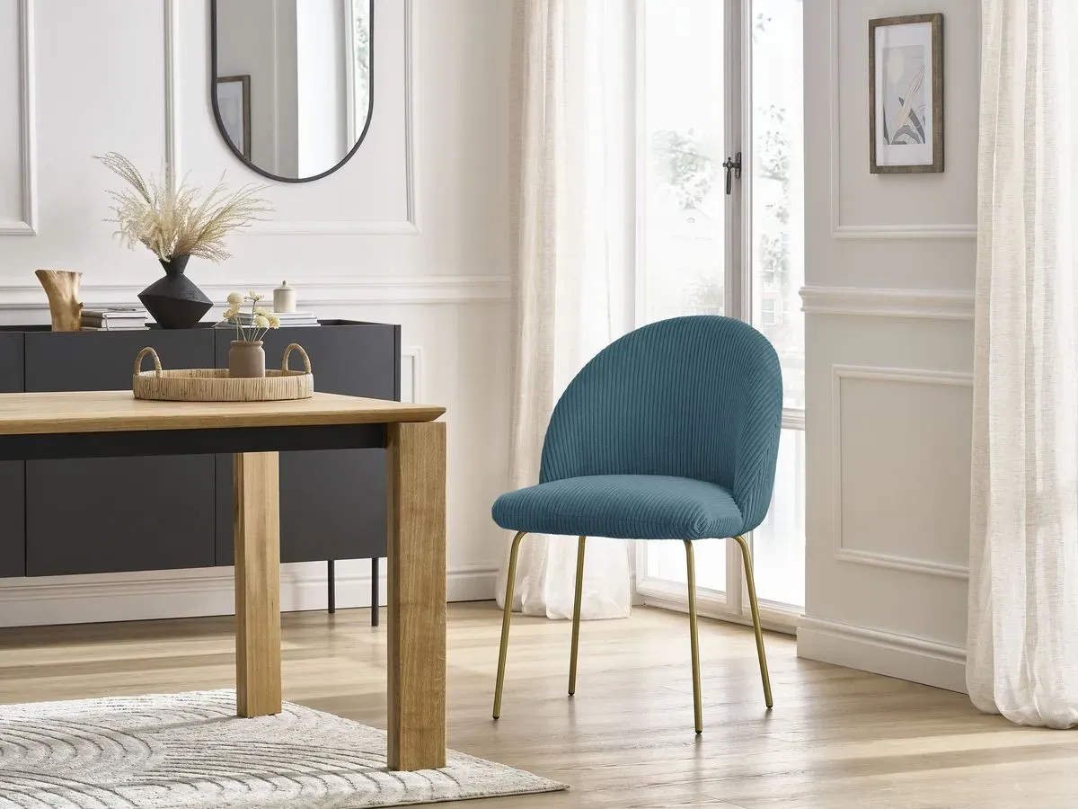 Chaise LALIE tissu velours côtelé et pieds métal or bleu foncé   BOBOCHIC