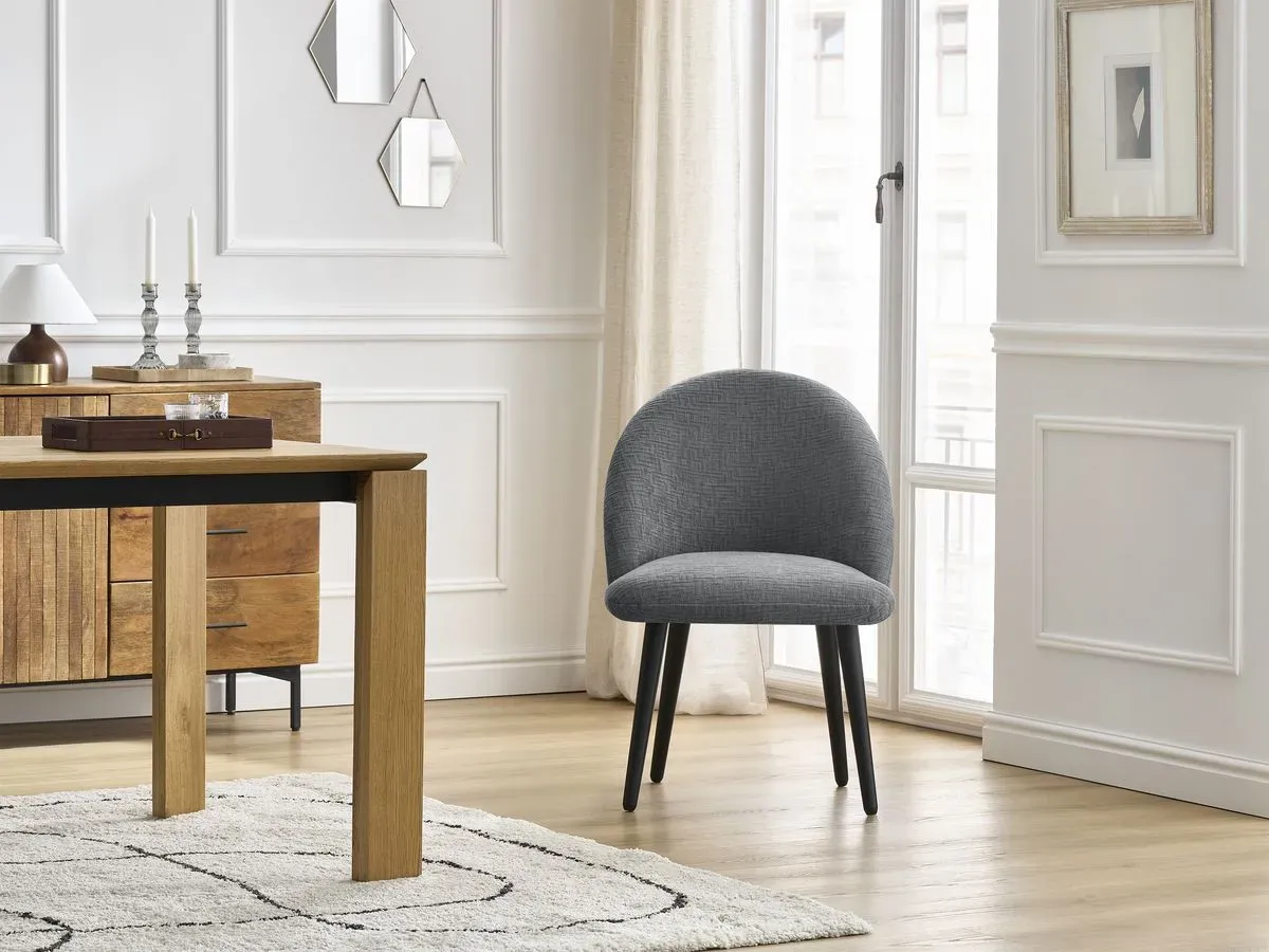 Chaise LALIE tissu texturé et pieds scandinaves noirs gris foncé   BOBOCHIC