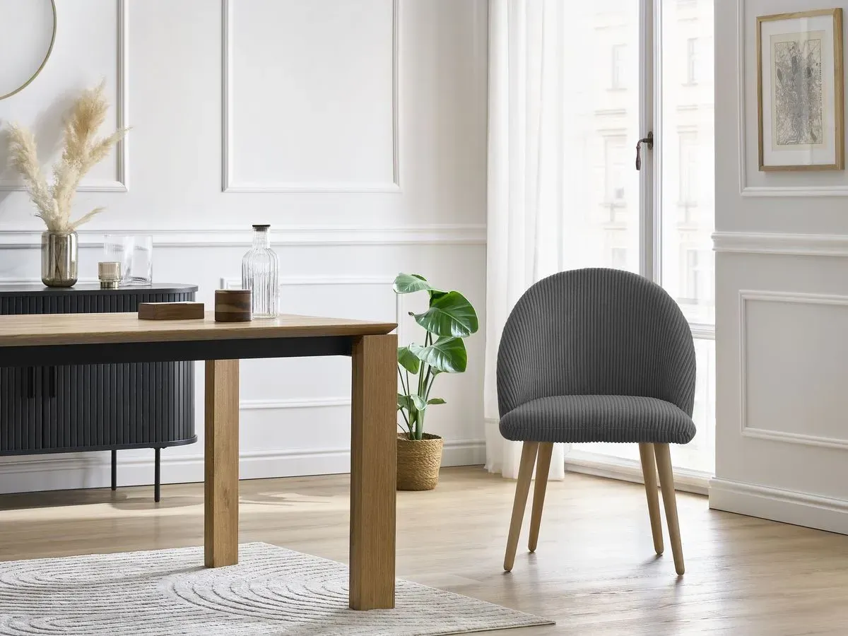 Chaise LALIE tissu velours côtelé et pieds scandinaves bois gris foncé   BOBOCHIC