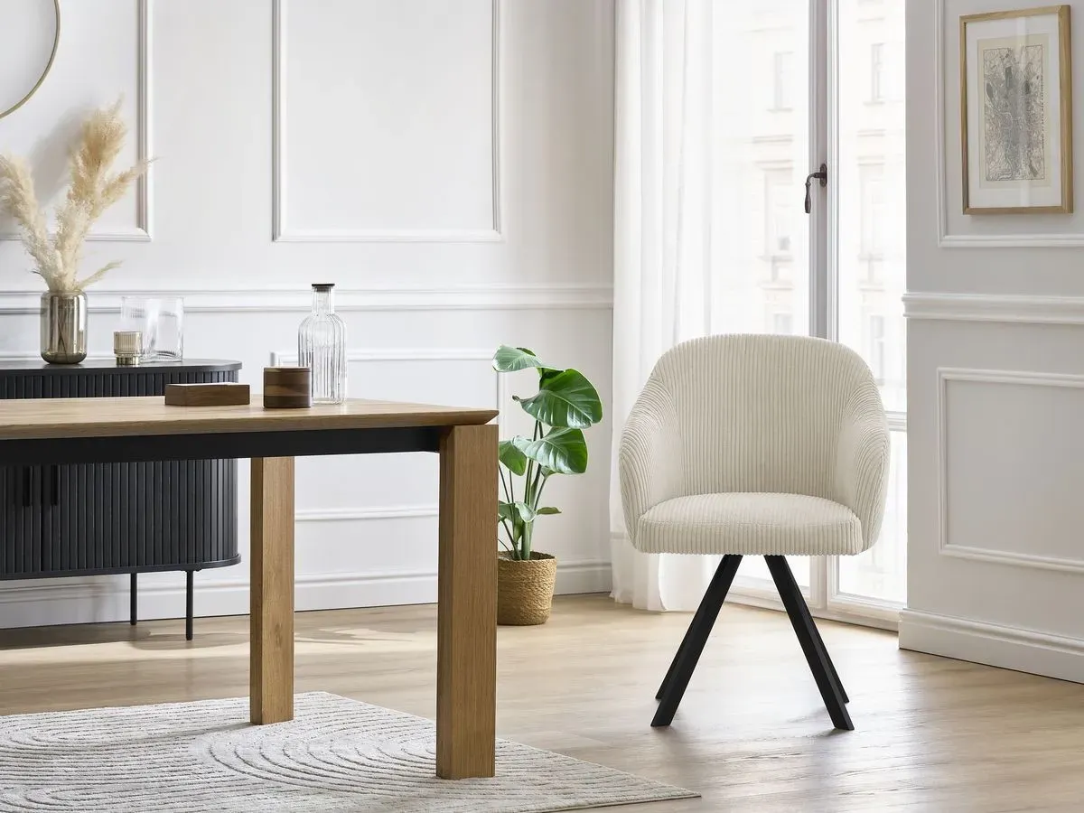 Chaise SOPHIE tissu velours côtelé et pieds étoile beige   BOBOCHIC