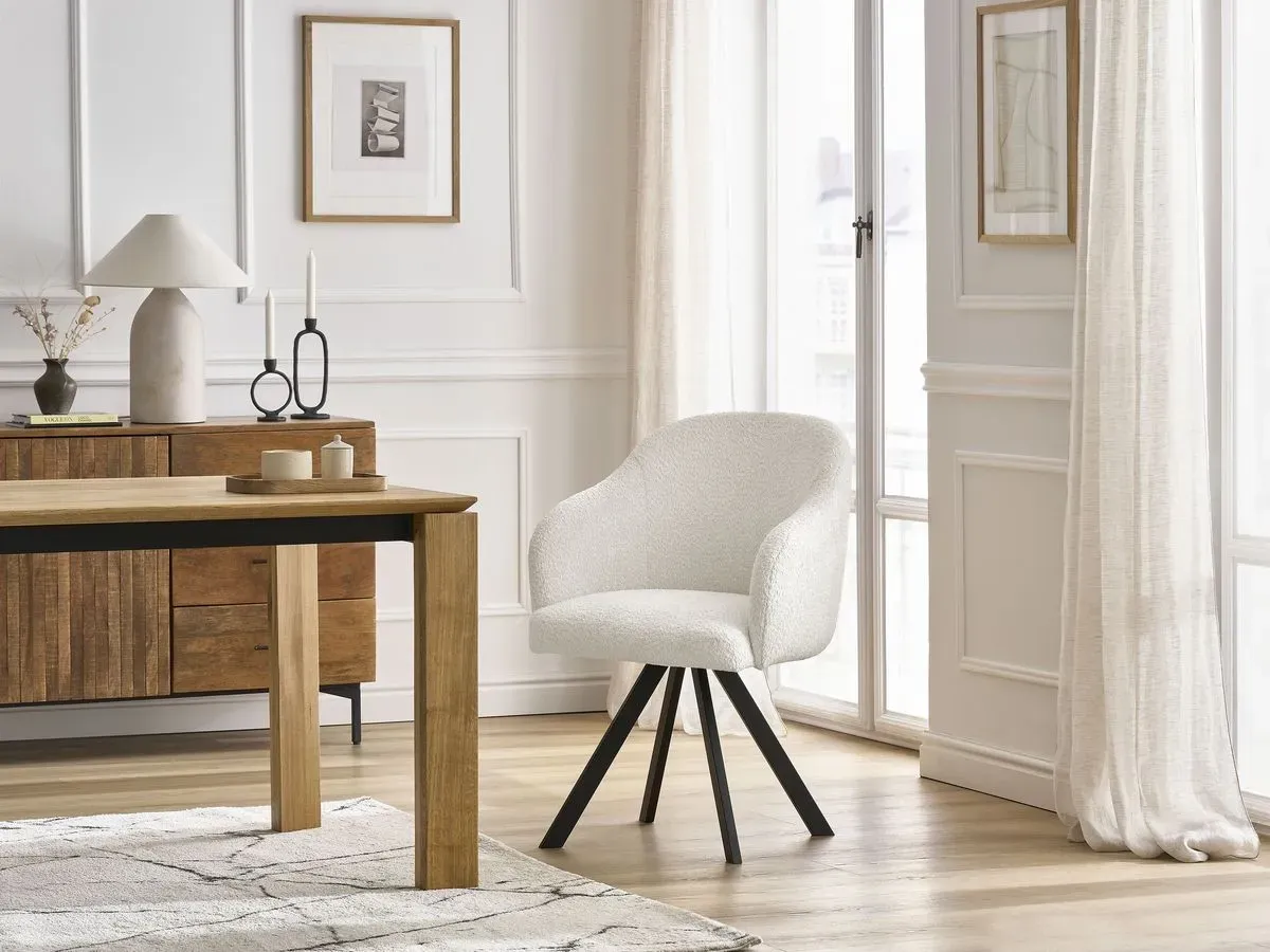 Chaise SOPHIE tissu bouclette et pieds étoile blanc   BOBOCHIC