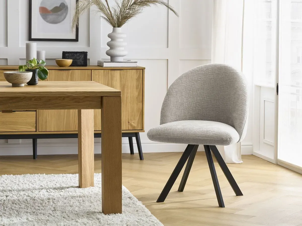 Lot de chaises LALIE tissu texturé et pieds étoile beige et gris foncé   BOBOCHIC