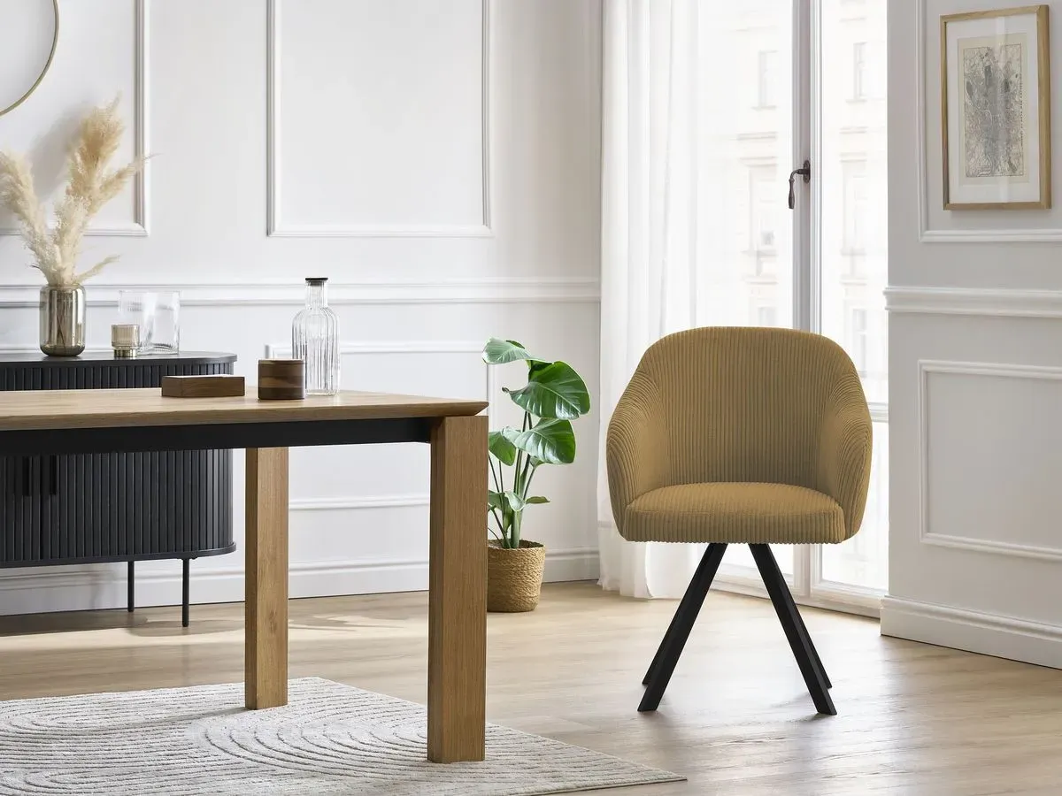 Lot de chaises SOPHIE tissu velours côtelé et pieds étoile jaune   BOBOCHIC