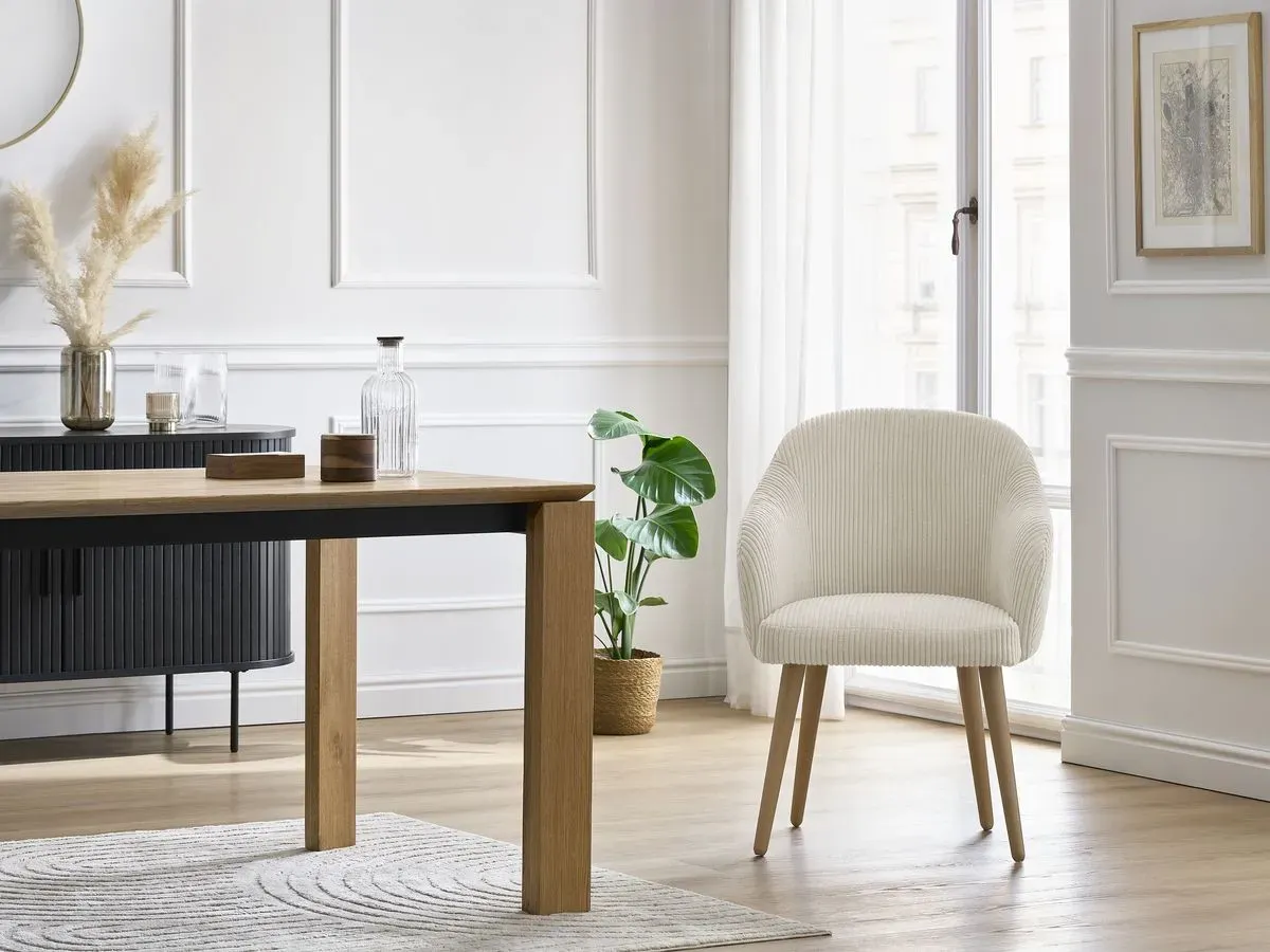 Lot de chaises SOPHIE tissu velours côtelé et pieds scandinaves bois beige et gris foncé   BOBOCHIC