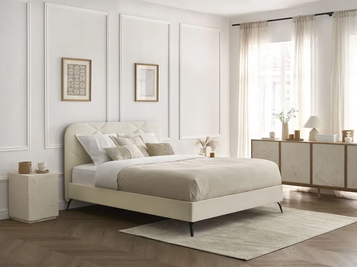 Lit PRUNE avec lattes massives tissu velours beige 140x190  BOBOCHIC