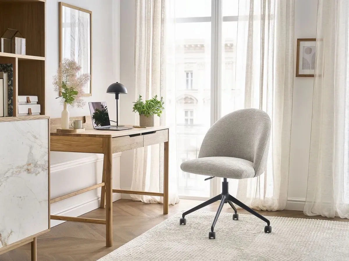 Chaise de bureau LALIE tissu texturé et pietement à roulettes avec hauteur ajustable beige   BOBOCHIC