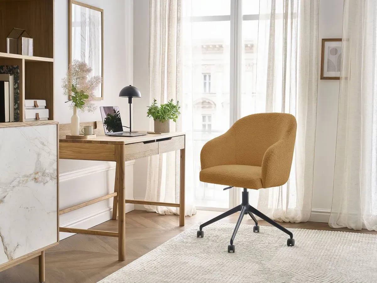 Chaise de bureau SOPHIE tissu bouclette et pietement à roulettes avec hauteur ajustable jaune   BOBOCHIC