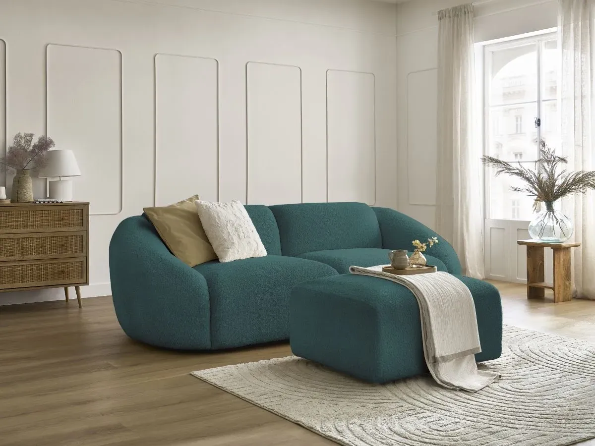Canapé droit fixe 3 places TINA tissu bouclette avec pouf bleu clair   BOBOCHIC