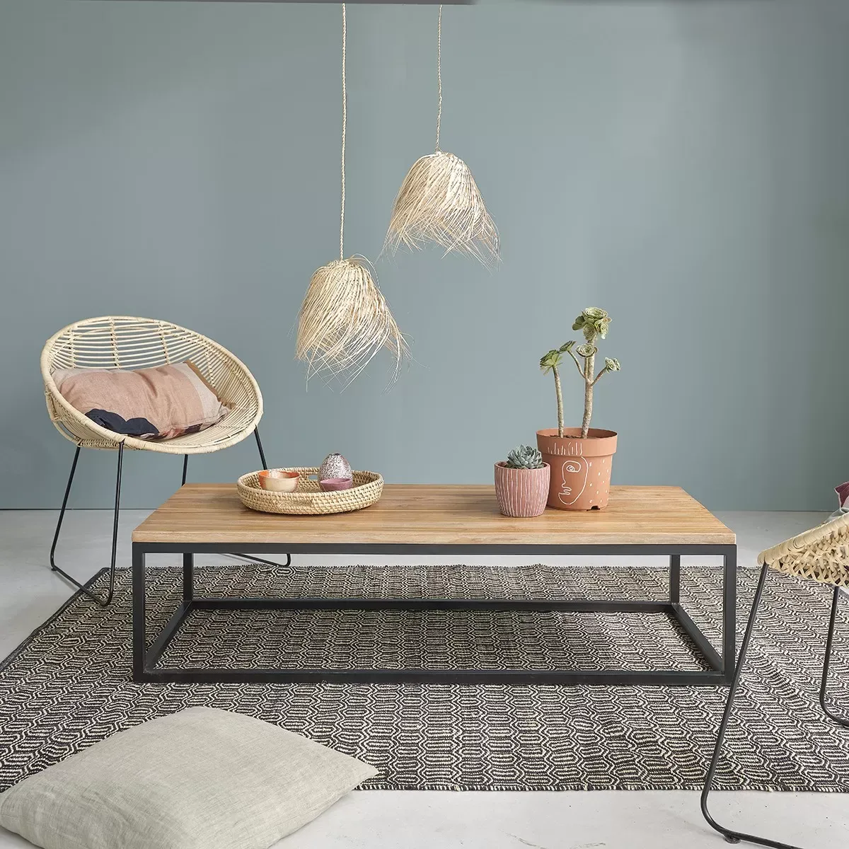 Table basse en teck massif et métal