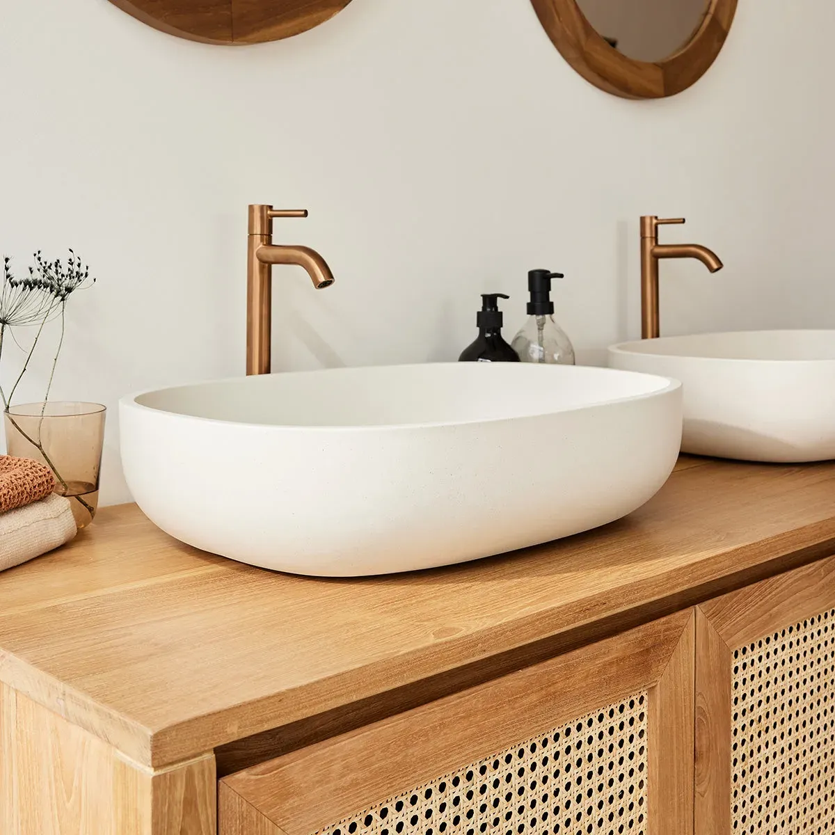 Vasque en béton beige ovale 50 cm