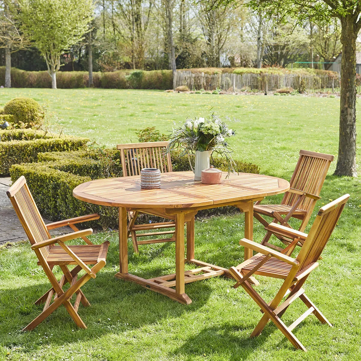 Salon de jardin en teck huilé massif extensible 4/8 places