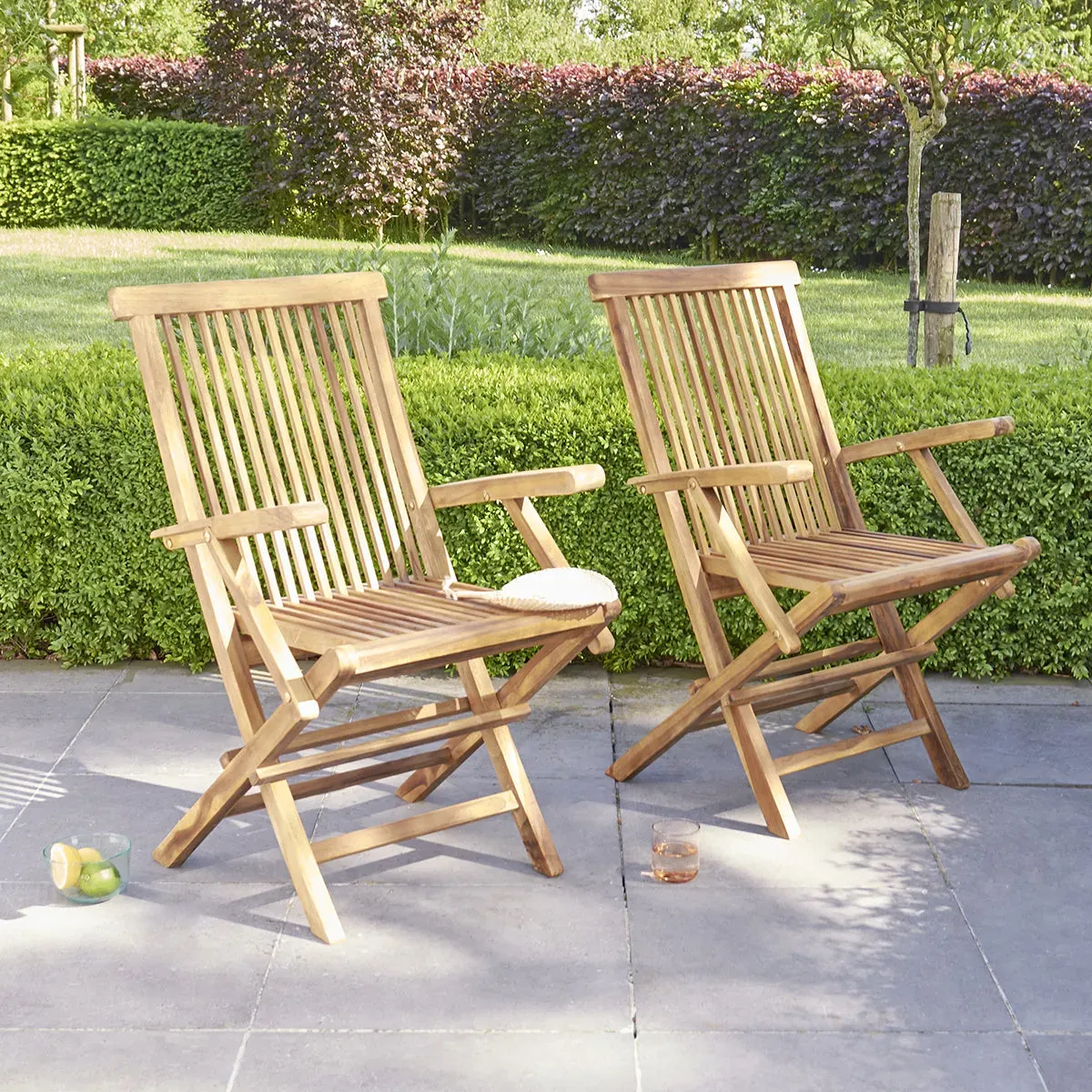 Lot de 2 fauteuils de jardin en teck huilé massif pliant