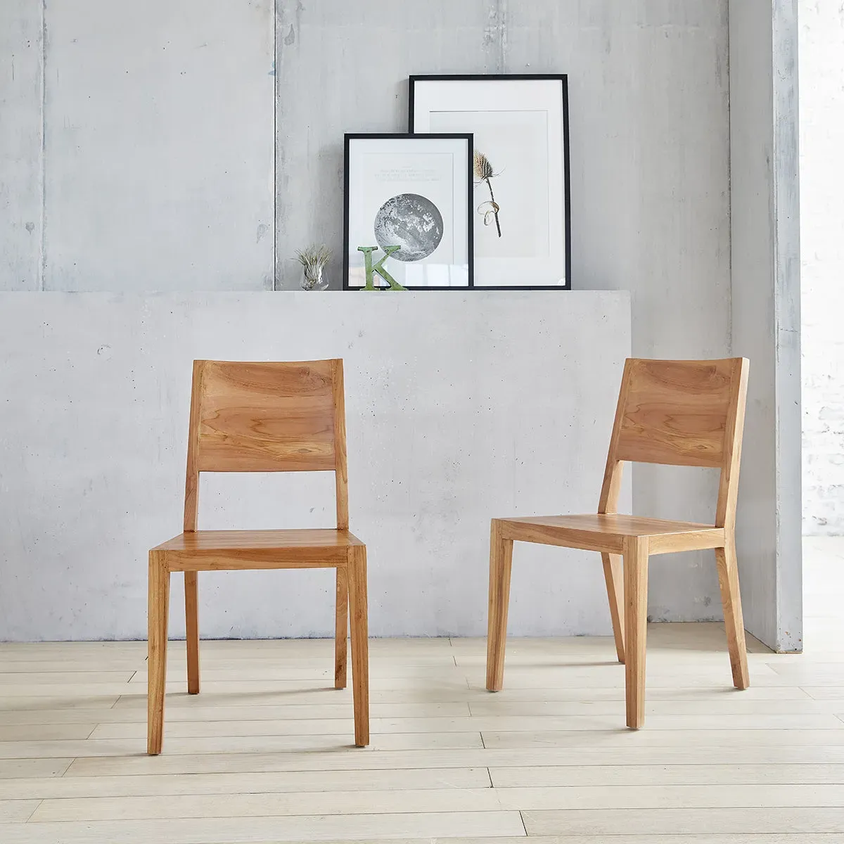 Lot de 2 chaises en teck massif