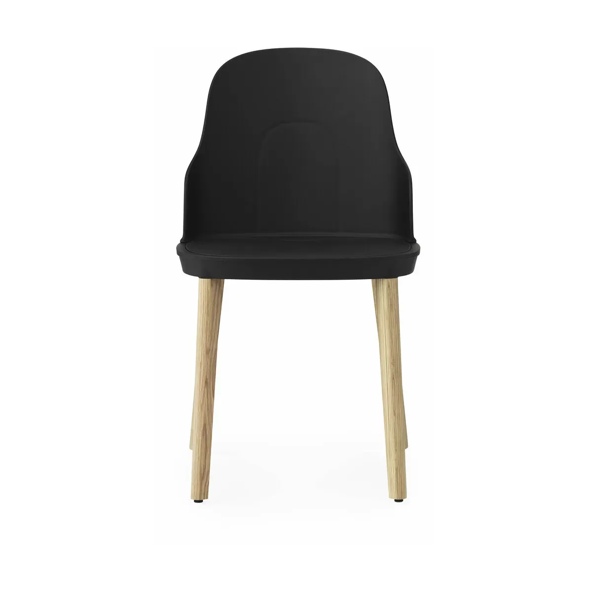 Chaise noire au piètement en chêne Allez noir - Normann Copenhagen