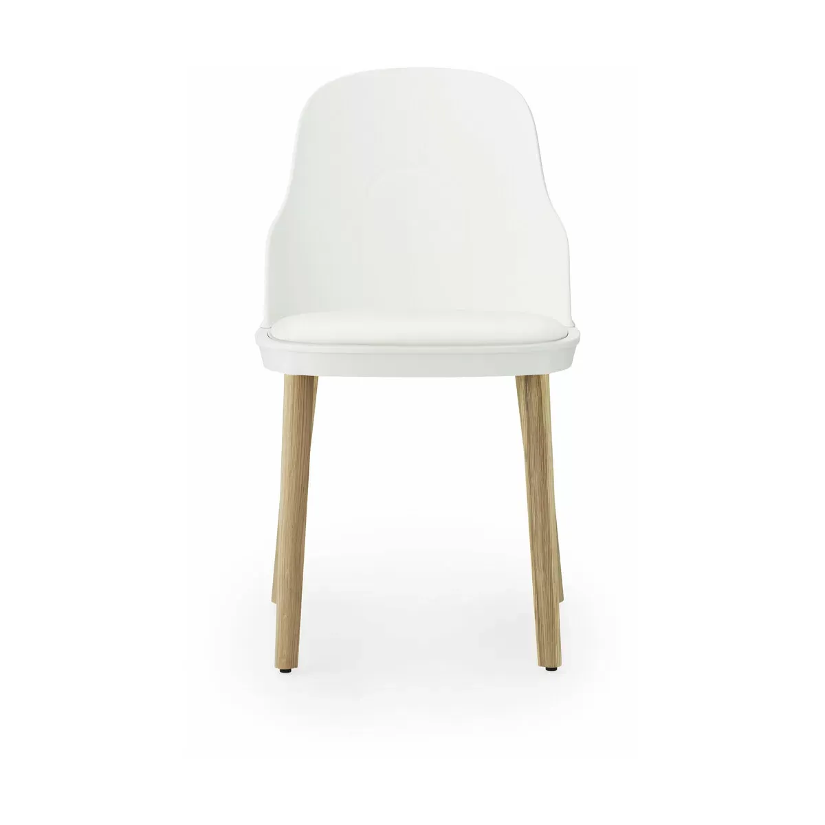 Chaise à l'assise en cuir blanc et au pietement en chêne Allez blanc - Normann Copenh