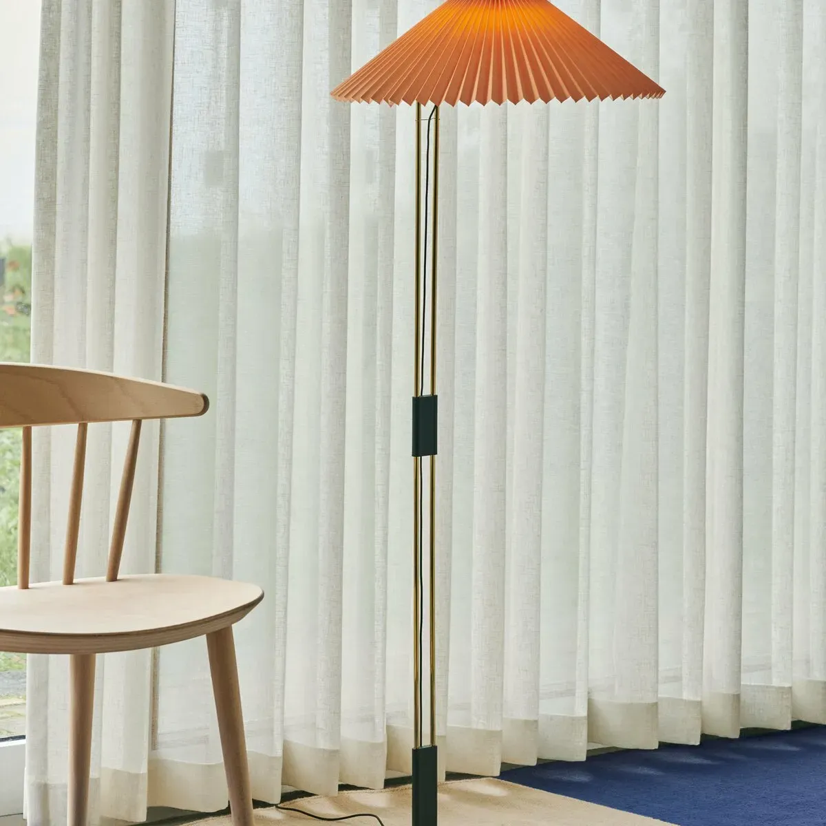 Lampadaire jaune 50 x 129 cm Matin - HAY
