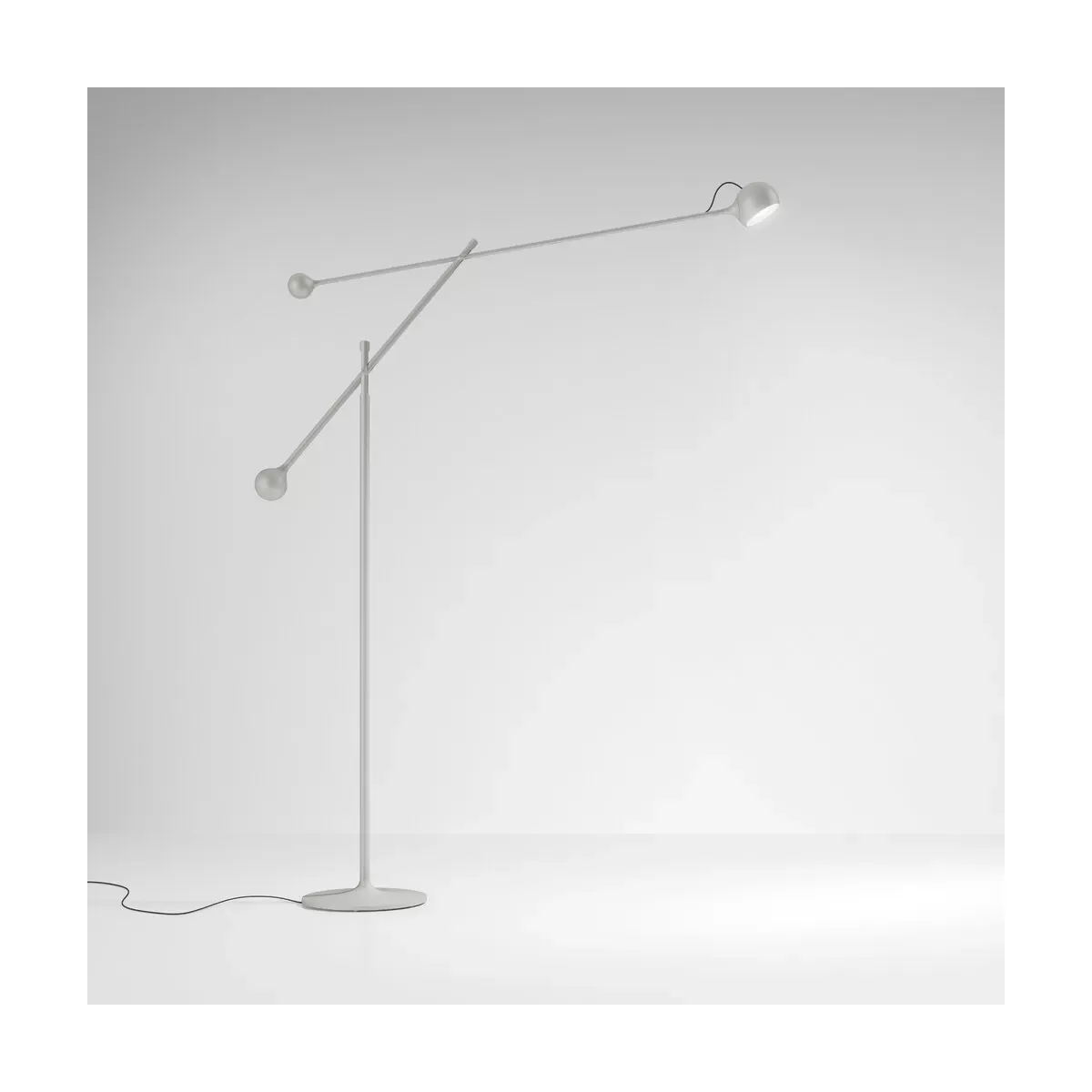 Lampadaire en acier blanc Ixa - Artemide