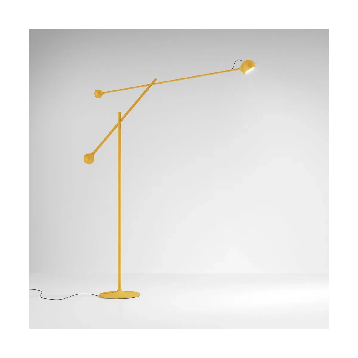 Lampadaire en acier jaune Ixa - Artemide
