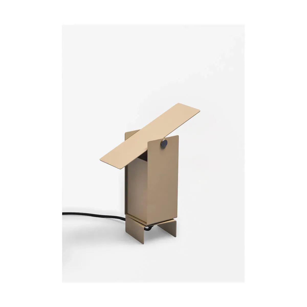 Lampe pivotante en acier sable 22,5x8cm - Moebe