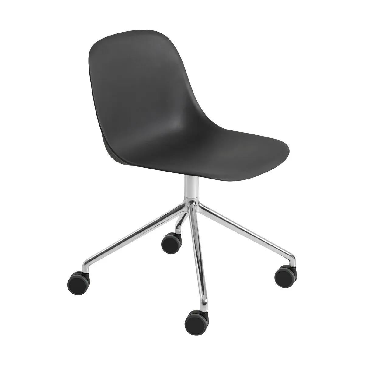 Chaise de bureau noire à roulettes Fiber - Muuto