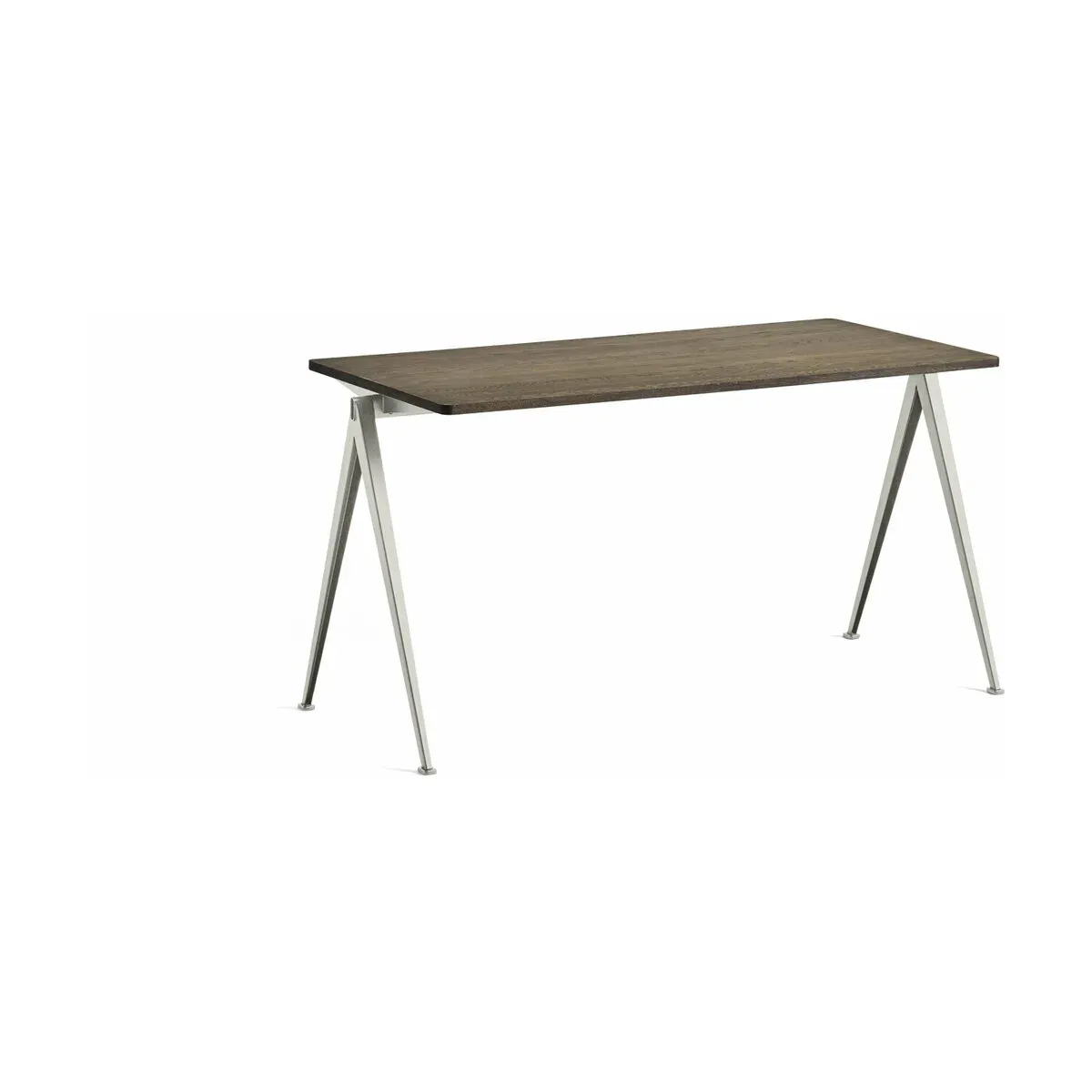 Table 140 cm en chêne massif fumé et acier beige Pyramid 01 - HAY