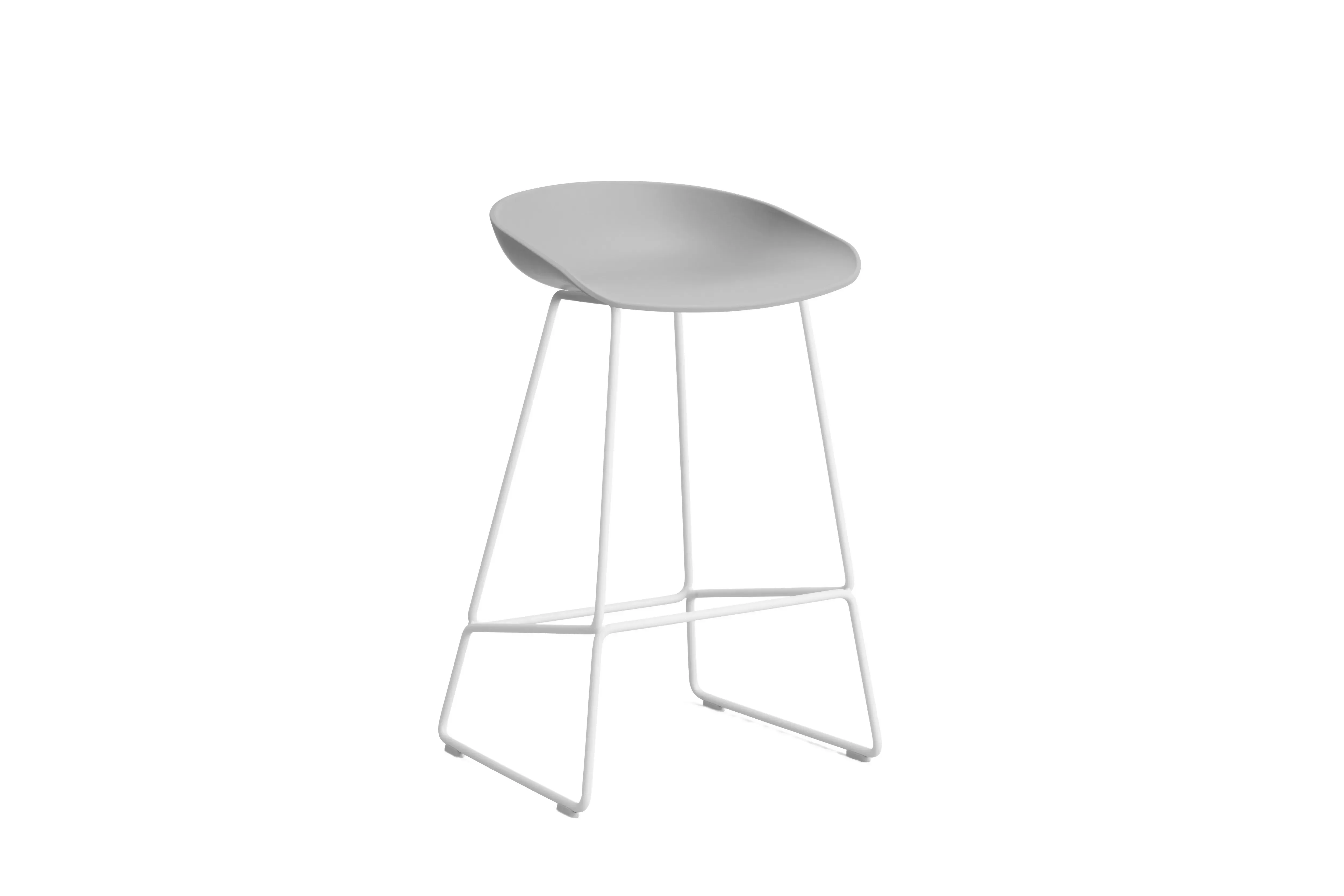 HAY About a Stool AAS 38 - patins standards en plastique - Hauteur d'assise 65 cm - concrete grey 2.0 - blanc