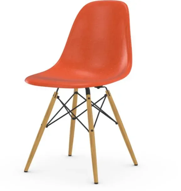 Vitra Chaise Eames en fibre de verre DSW - Red Orange - érable jaune