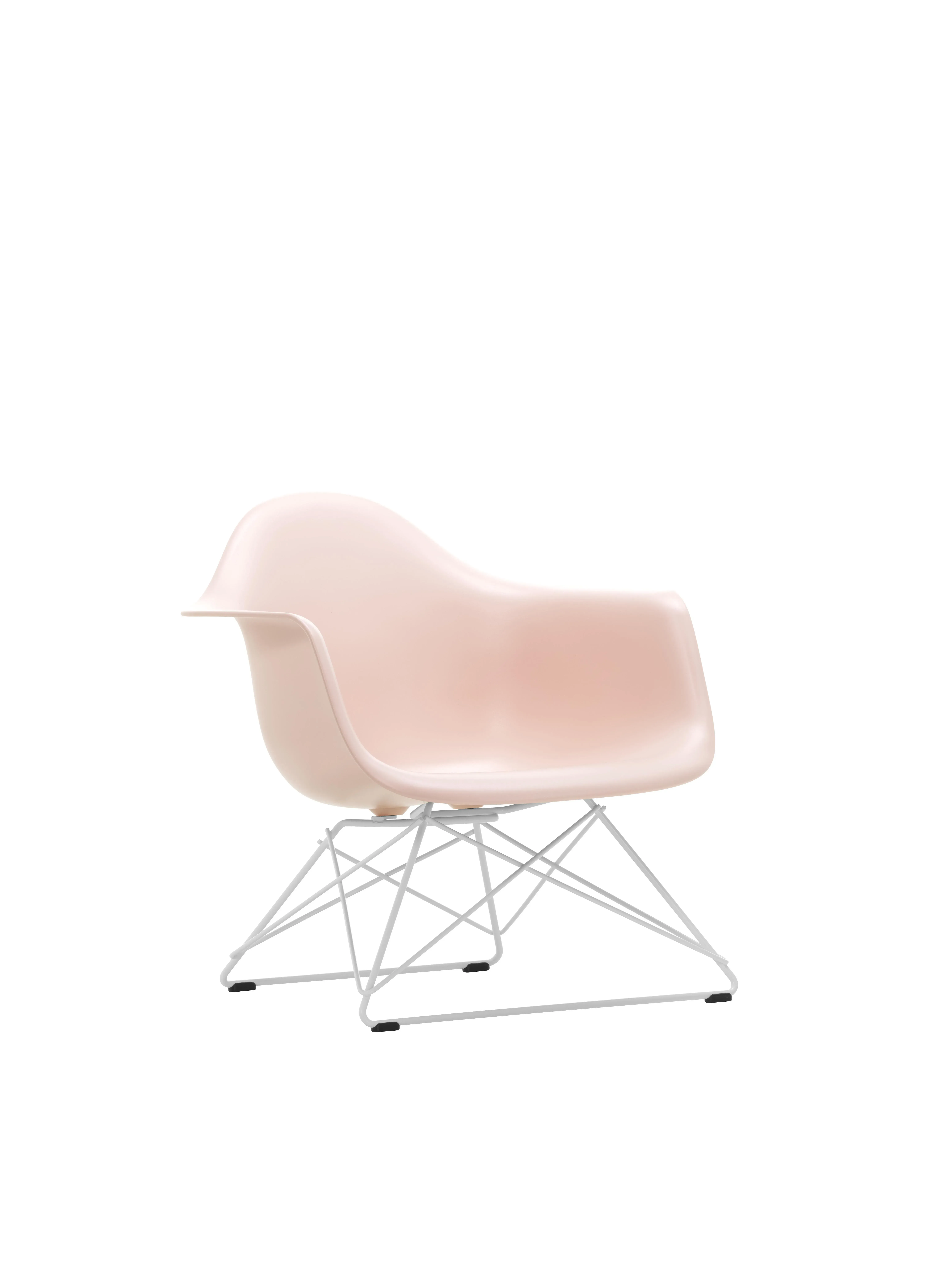 Vitra Fauteuil en plastique Eames LAR  - rose doux RE - chrome brillant
