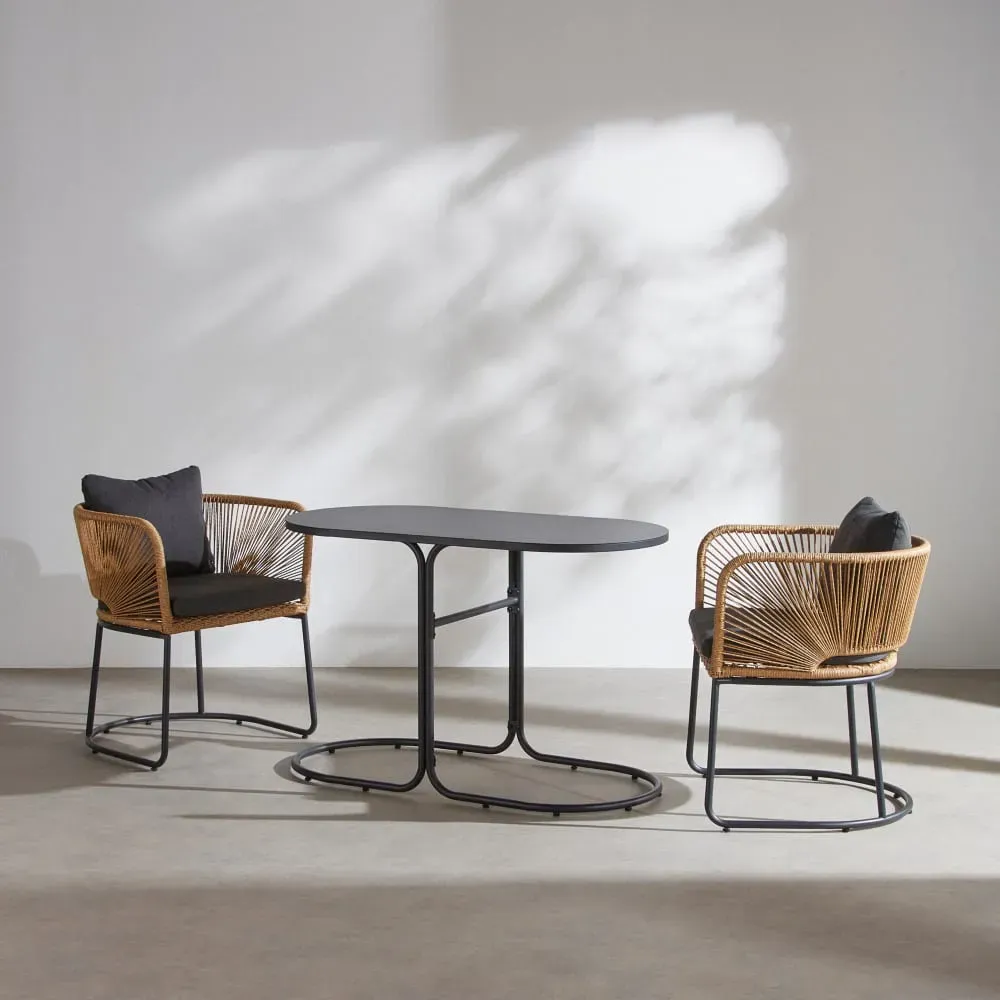 Ensemble table et 2 chaises de jardin en aluminium gris anthracite et résine beige