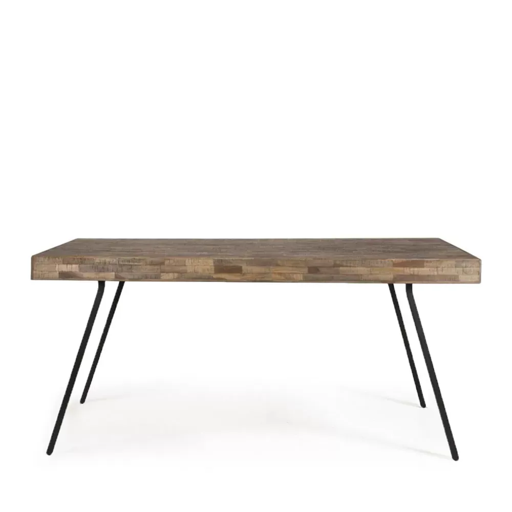 Table en bois marron