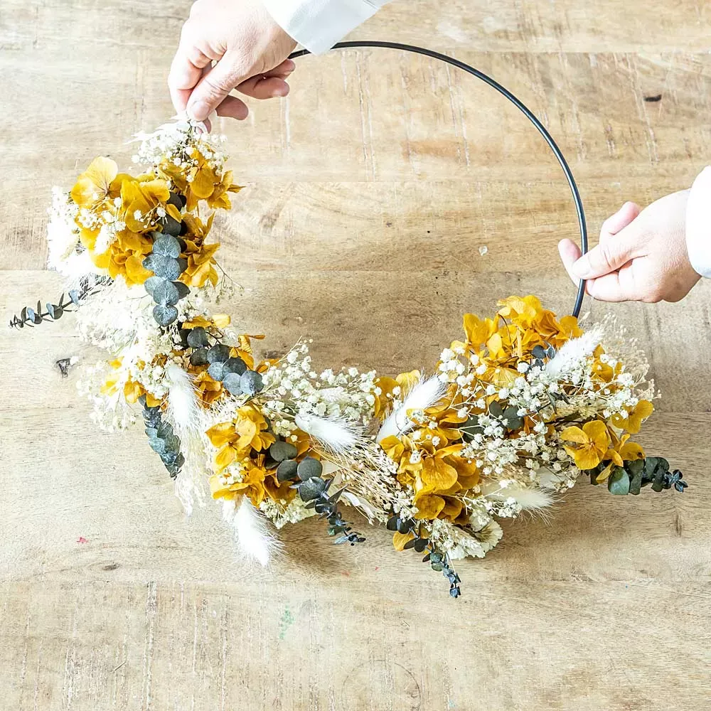 Couronne murale de fleurs séchées Hortense D20cm