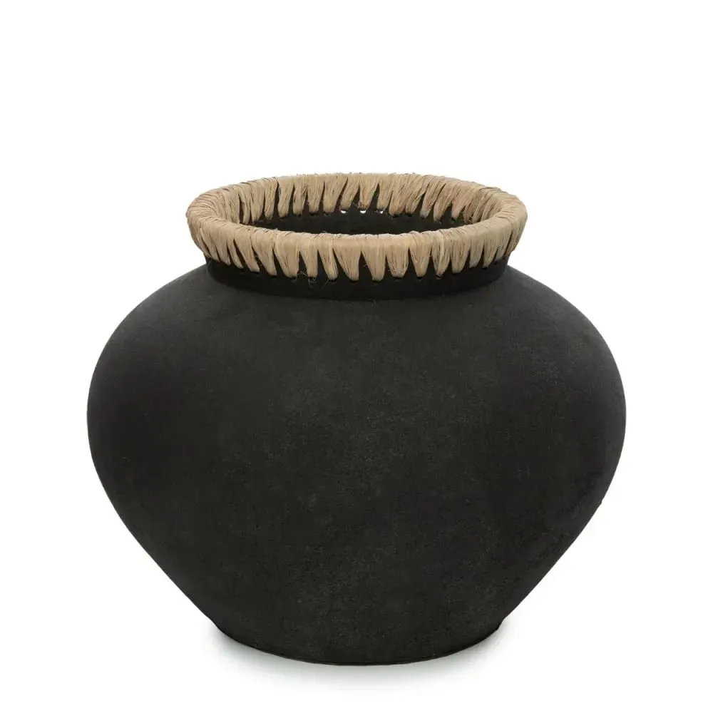 Vase en terre cuite noir naturel h27