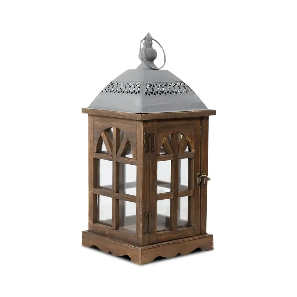 Lanterne en bois marron