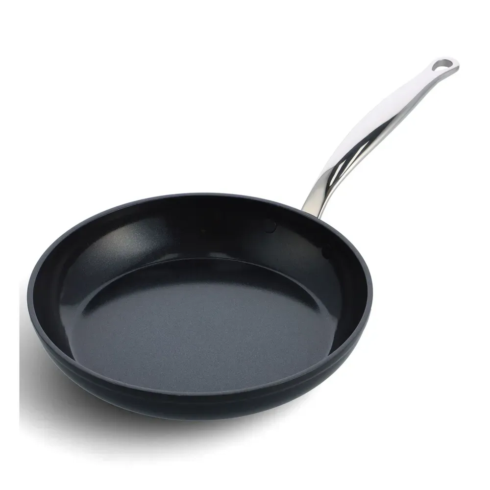 Poêle   32 cm noir en céramique