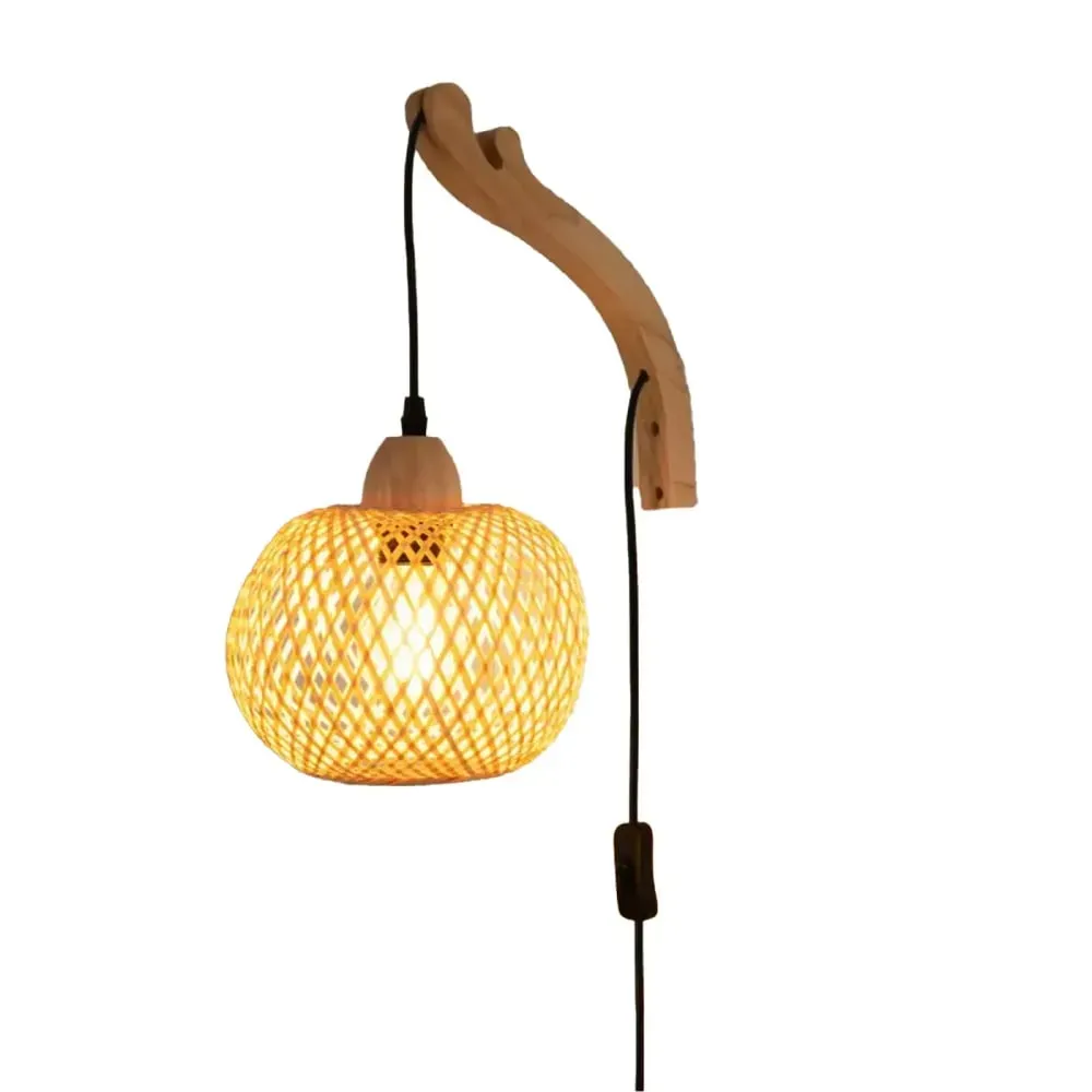 Applique Murale Finition en Bois avec Abat-jour en Rotin Ø20 cm