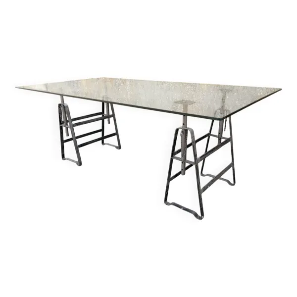 Grande table industrielle vintage en verre avec tréteaux métalliques réglab