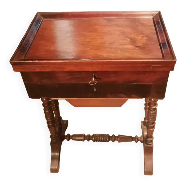 Meuble de rangement  19 eme en acajou