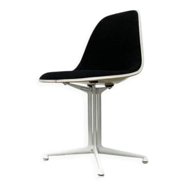 Chaise en fibre de verre La Fonda par Charles & Ray Eames pour Herman Miller, années 1960