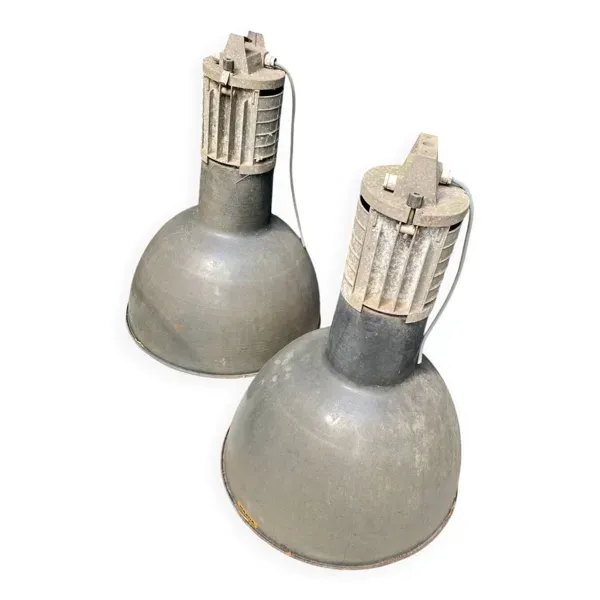 Lampes industrielles