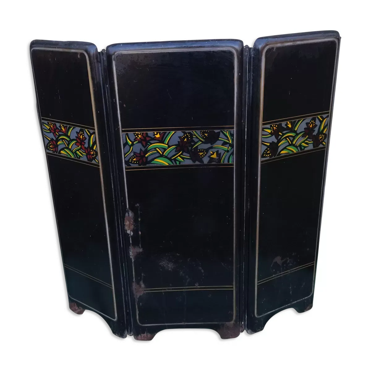 Pare-feu en tôle art-deco