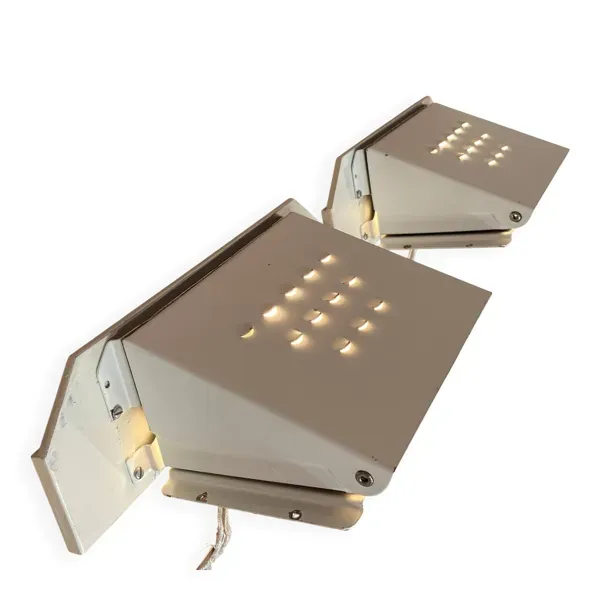 Paire d'appliques industrielles design scandinave 1950.