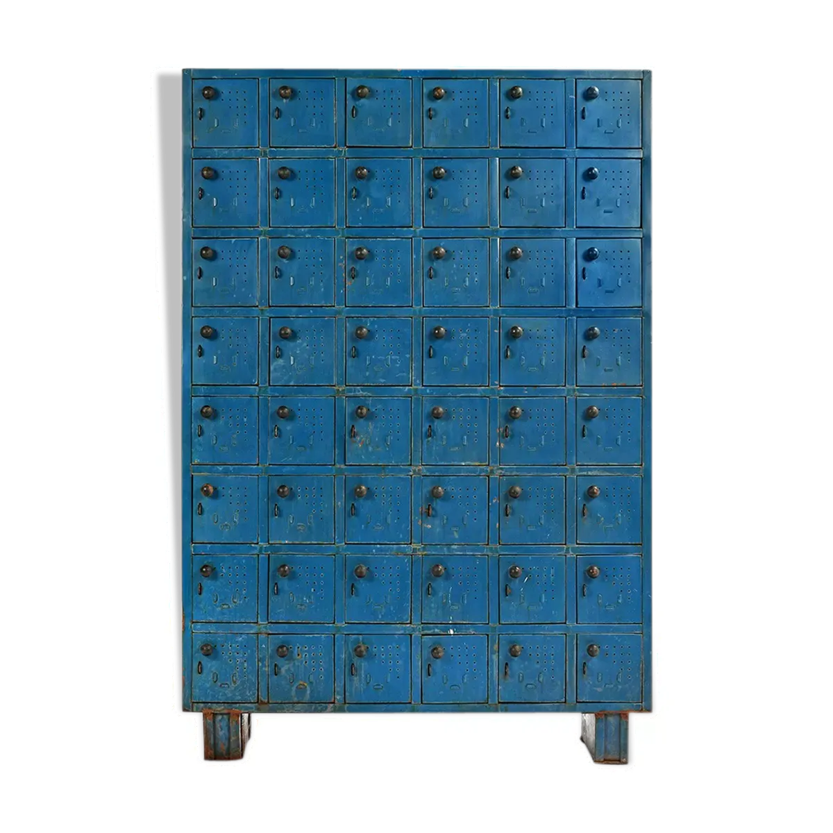 Meuble d’atelier bleu en métal à 48 casiers
