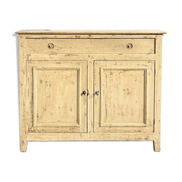Ancien buffet en bois jaune patiné