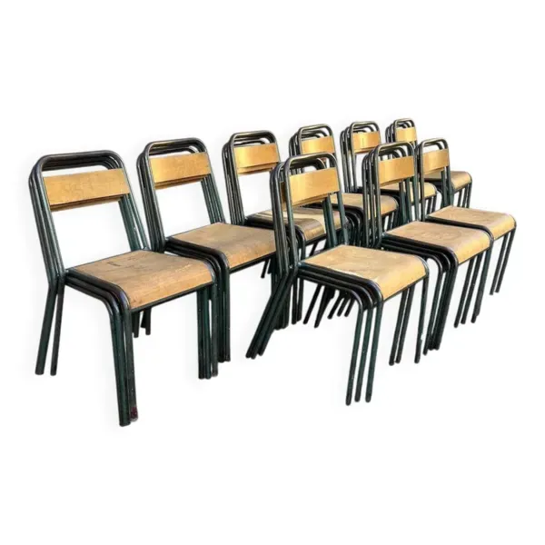 (Lot) 26 anciennes chaises école/bistrot Stella