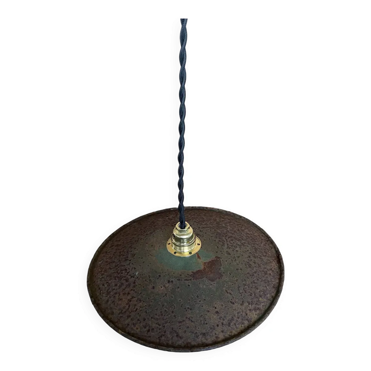 Suspension industrielle ancienne